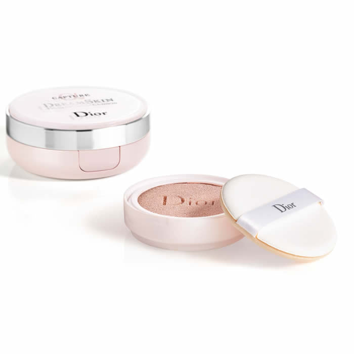 <tc>DIOR</tc> Cattura Dreamskin Moist & Ricarica Perfect Cushion Spf50 Pa+++ 000