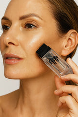 Terapia lifting microneedling (1 siero 10 ml + applicatore)