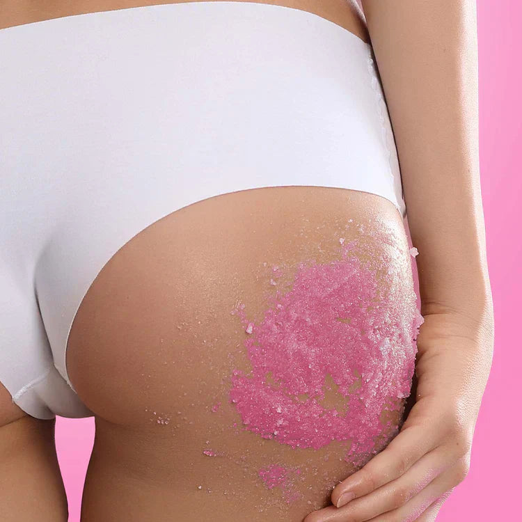 Scrub luminoso alla fragola per rivitalizzare e rinnovare la pelle 200 g