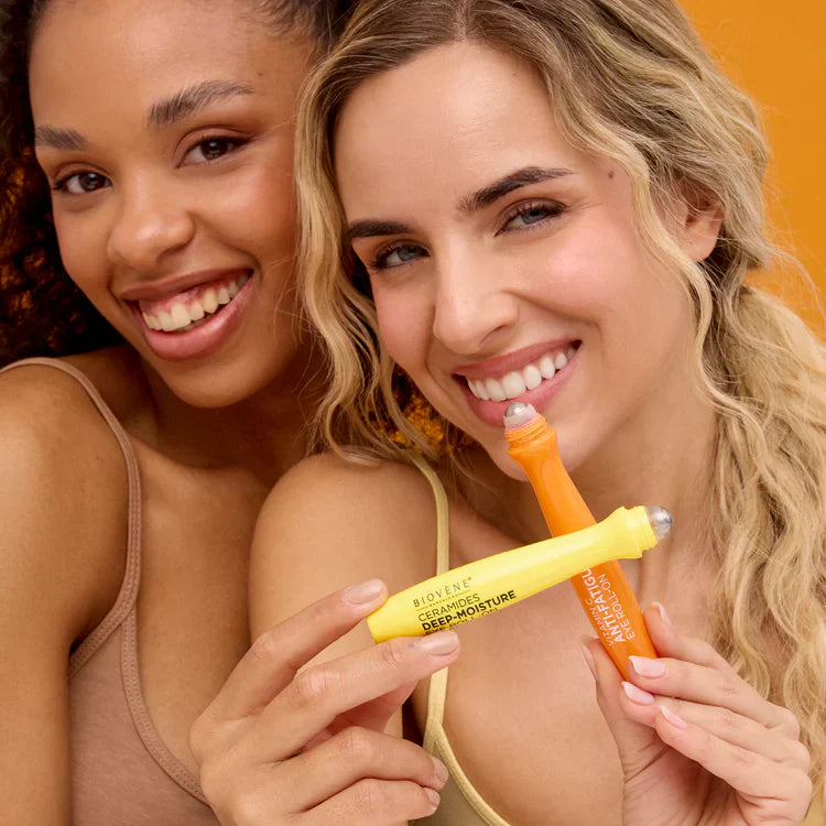 Rullo occhi alla vitamina C con il 10% di vitamina C per uno sguardo fresco e radioso 15 ml